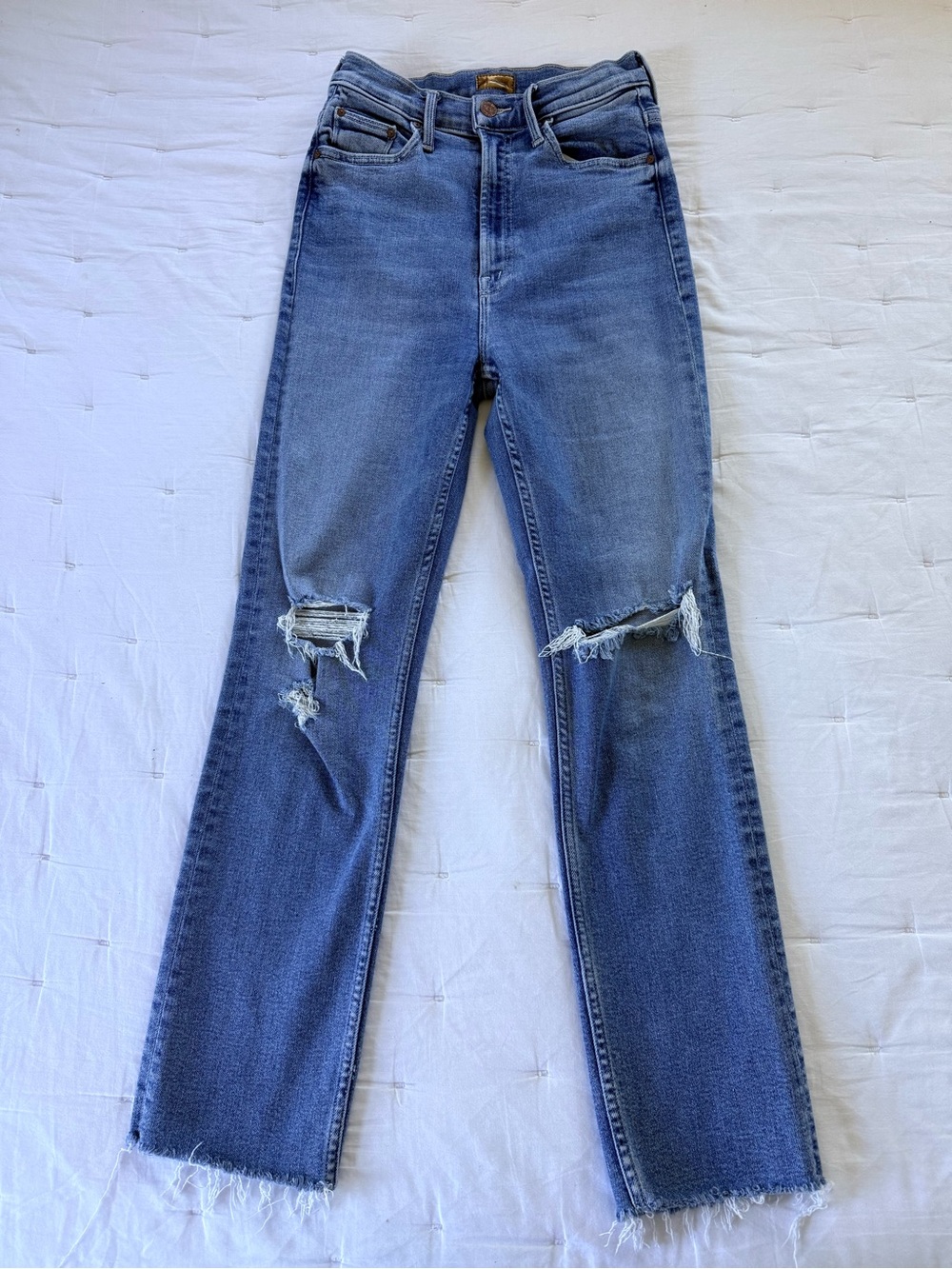 Mother “High Waisted Rider Ankle Fray”